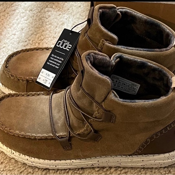 Hey Dude | Shoes | Hey Dude Lea Suede 
